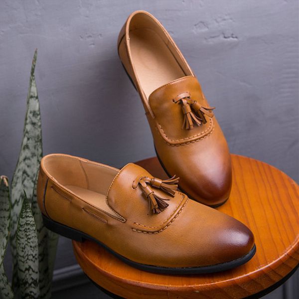 2020 men oxford shoes for men leather handmade dress shoes fashion pointed toe leather, Black
2020 men oxford shoes for men leather handmade dress shoes fashion pointed toe leather, Black