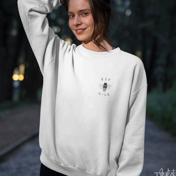 bee nice graphic sweatshirt save bees pocket print women causal hoodies spring autumn long sleeve pullovers drop shipping, Black
bee nice graphic sweatshirt save bees pocket print women causal hoodies spring autumn long sleeve pullovers drop shipping, Black