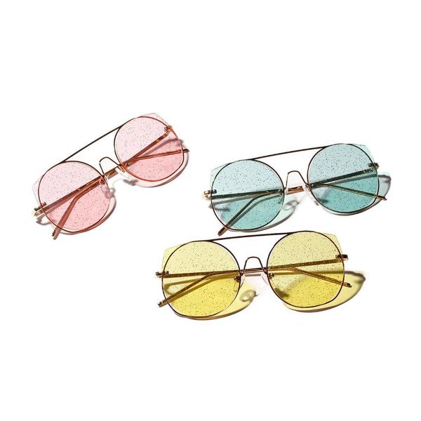 mincl/ vintage crystal sunglasses women brand designer oval sunglasses cat ocean lens men ladies sun glasses nx, White;black
mincl/ vintage crystal sunglasses women brand designer oval sunglasses cat ocean lens men ladies sun glasses nx, White;black
