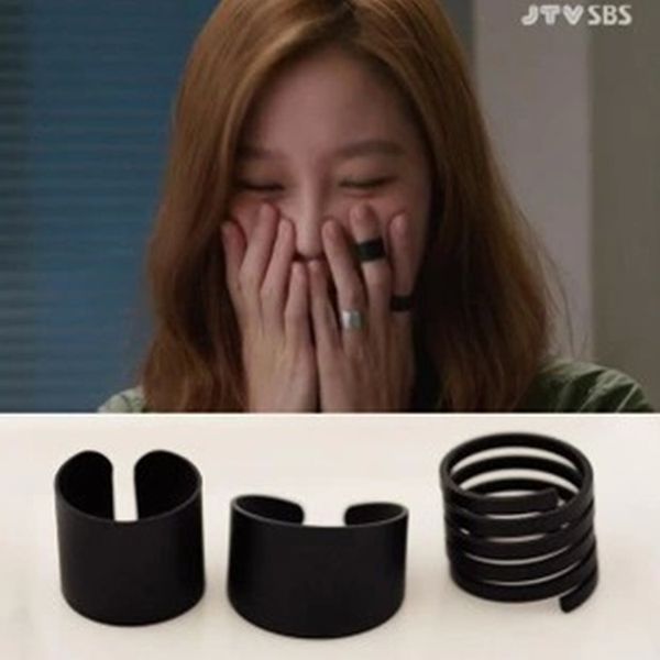 j515 manufacturer direct sales monarch sun kong xiaozhen black matte polished open ring tail ring three sets, Golden;silver
j515 manufacturer direct sales monarch sun kong xiaozhen black matte polished open ring tail ring three sets, Golden;silver