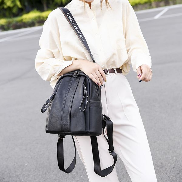 2020 new multi-purpose soft leather shoulder bag small bag tide fashion shoulder women travel backpack casual waterproof 
2020 new multi-purpose soft leather shoulder bag small bag tide fashion shoulder women travel backpack casual waterproof