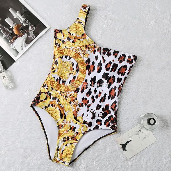 ss20 new arrival designer medusa swimsuit summer beach bikini swimwear for women size s-xl 2221, White;black
ss20 new arrival designer medusa swimsuit summer beach bikini swimwear for women size s-xl 2221, White;black