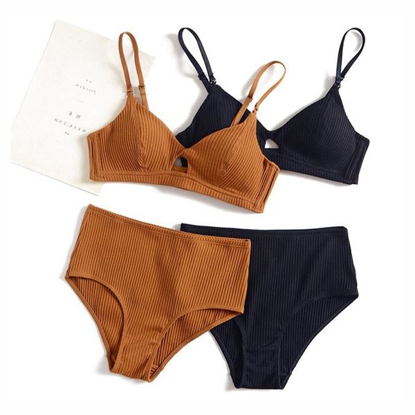 5 colors 95% cotton bra and high waist panty women intimates french stripe seamless female comfort lingerie bras sets, Red;black
5 colors 95% cotton bra and high waist panty women intimates french stripe seamless female comfort lingerie bras sets, Red;black