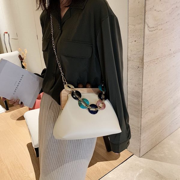 ladies hand bag clutch purse wedding party bag with acrylic handle luxury design pu leather women shoulder bags
ladies hand bag clutch purse wedding party bag with acrylic handle luxury design pu leather women shoulder bags
