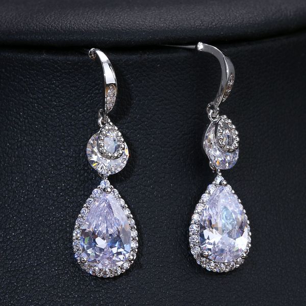 bettyue ladies first choice attractive colorful earrings cubic zircon gorgeous gift for friends in banquet jewelry, Golden;silver
bettyue ladies first choice attractive colorful earrings cubic zircon gorgeous gift for friends in banquet jewelry, Golden;silver