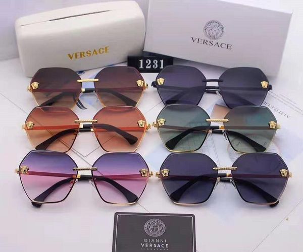 luxury mens sunglasses brand sunglasses fashion polarized sunglasses for mens summer driving glass new style with box, White;black
luxury mens sunglasses brand sunglasses fashion polarized sunglasses for mens summer driving glass new style with box, White;black