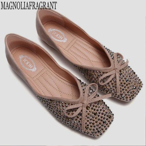 autumn fashion ladies square head metal buckle flat single shoes soft leather shallow mouth female ballet flat shoes y904, Black
autumn fashion ladies square head metal buckle flat single shoes soft leather shallow mouth female ballet flat shoes y904, Black