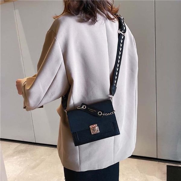 fashion women's matte contrast color shoulder messenger bag fashion small square bag carteras mujer de hombro y bolsos
fashion women's matte contrast color shoulder messenger bag fashion small square bag carteras mujer de hombro y bolsos
