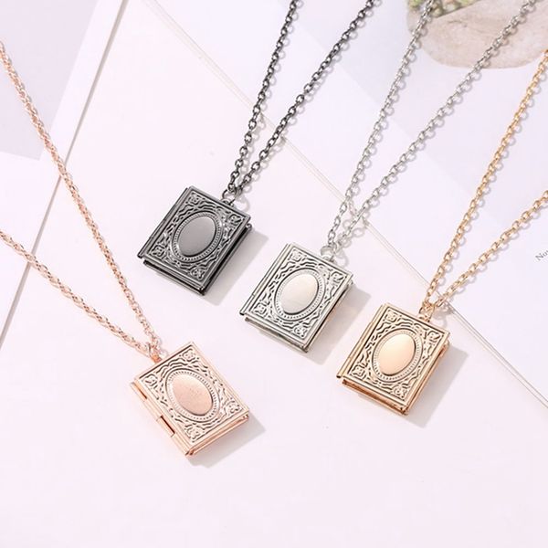 1pc fashion carved vintage style delicate imitation book locket necklace secret hiding place p locket necklace ps box, Silver
1pc fashion carved vintage style delicate imitation book locket necklace secret hiding place p locket necklace ps box, Silver