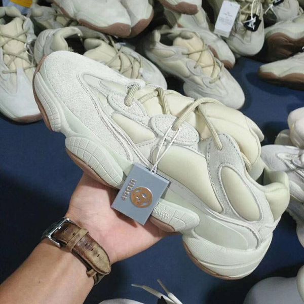 500 v2 kanye конструктор 2019 масла кость белые 500 обуви спортивного тапок спорт на открытом воздухе размер 36-45 с коробкой
500 v2 kanye конструктор 2019 масла кость белые 500 обуви спортивного тапок спорт на открытом воздухе размер 36-45 с коробкой