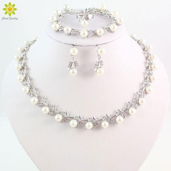 wholesale fashion silver color crystal simulated pearl wedding costume jewelry sets necklace earrings set for women bridal, Slivery;golden
wholesale fashion silver color crystal simulated pearl wedding costume jewelry sets necklace earrings set for women bridal, Slivery;golden