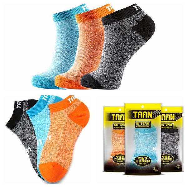 1 pair taan anti-sthking men's sport socks for badminton table tennis breathable sports sock t-352, Black
1 pair taan anti-sthking men's sport socks for badminton table tennis breathable sports sock t-352, Black