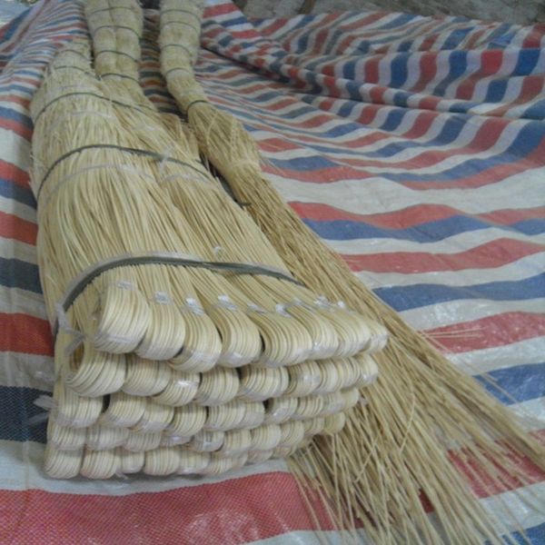 500g/pack indonesian rattan cane stick furniture weaving material outdoor chair basket natural color 1.2mm 1.5mm 2mm 2.5mm
500g/pack indonesian rattan cane stick furniture weaving material outdoor chair basket natural color 1.2mm 1.5mm 2mm 2.5mm