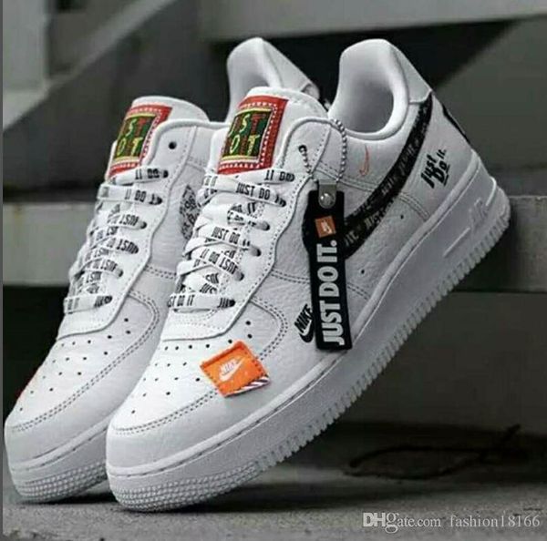 classic brand series men and women with the same sneakers low to help casual shoes orange white black size 36-44
classic brand series men and women with the same sneakers low to help casual shoes orange white black size 36-44