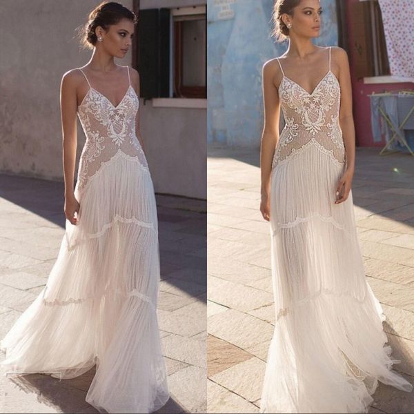 beach wedding dresses 2019 spaghetti straps sheer neck backless sleeveless lace appliques country bridal gowns vestidos de noiva, White
beach wedding dresses 2019 spaghetti straps sheer neck backless sleeveless lace appliques country bridal gowns vestidos de noiva, White