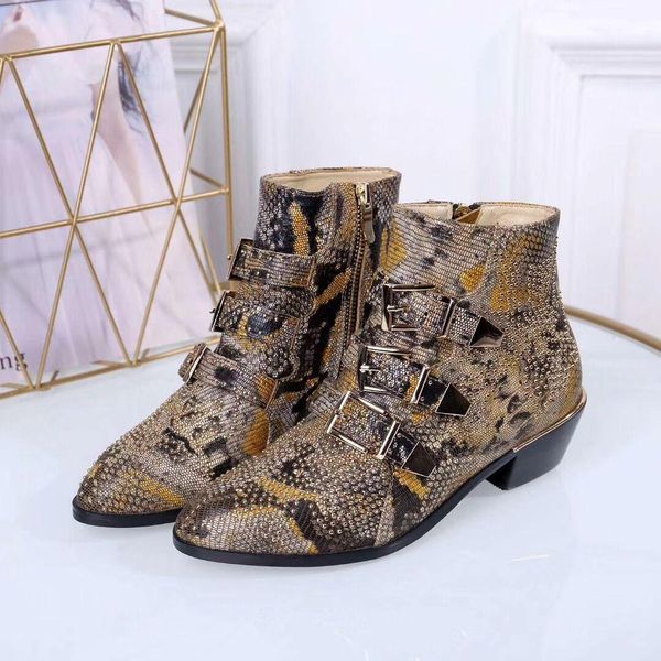 women designer leather walking show boots ladies fashion long styles boots 35-42 luxury 7979, Black
women designer leather walking show boots ladies fashion long styles boots 35-42 luxury 7979, Black