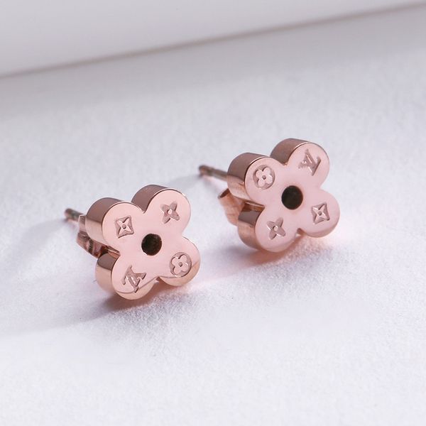 famous designer women earrings rose gold color stainless steel studs for women party gifts fashion ear studs, Golden;silver
famous designer women earrings rose gold color stainless steel studs for women party gifts fashion ear studs, Golden;silver