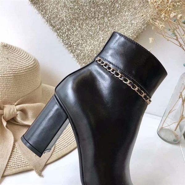 2020 authentic martin calfskin ankle boots for men women lace up leather black high heels boots g35008 x53109 94305 authentic heels
2020 authentic martin calfskin ankle boots for men women lace up leather black high heels boots g35008 x53109 94305 authentic heels