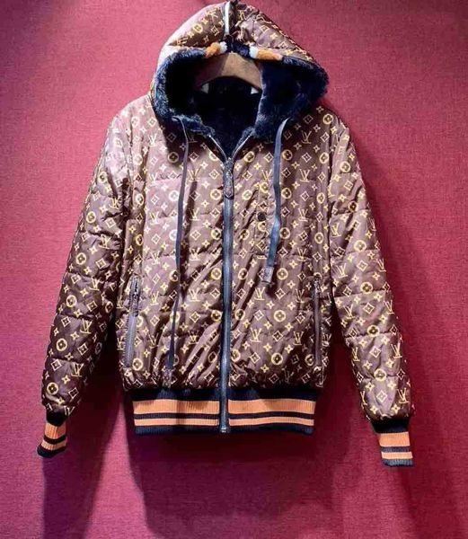 comfort warm men jacket 19ss selling vl mens designer jackets street fashion custom coat casual wild brand windbreaker coats, Black;brown
comfort warm men jacket 19ss selling vl mens designer jackets street fashion custom coat casual wild brand windbreaker coats, Black;brown