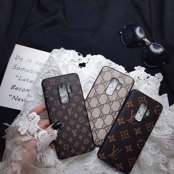 Luxury Designer Phone Cases For Samsung Galaxy S8 S9 S10 Plus S7 Note9 Note8 Cover Case Soft Leather TPU Phone Case
Luxury Designer Phone Cases For Samsung Galaxy S8 S9 S10 Plus S7 Note9 Note8 Cover Case Soft Leather TPU Phone Case
