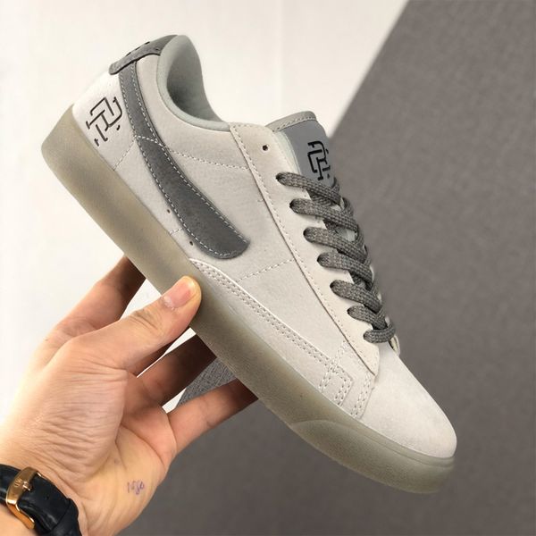 designer shoes women men sb blazer zoom low premium pro prm vntg fashion sneakers suede chaussures white black ing
designer shoes women men sb blazer zoom low premium pro prm vntg fashion sneakers suede chaussures white black ing