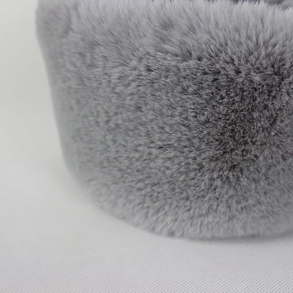 flat hat woman's 2018 winter black imitation fur rabbit fur casual black hat japan and south korea white warm snow cap w050, Blue;gray
flat hat woman's 2018 winter black imitation fur rabbit fur casual black hat japan and south korea white warm snow cap w050, Blue;gray