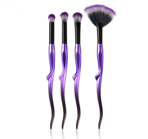 beauty tools 4pcs makeup brushes set eye shadow brush high-end plastic handle 
beauty tools 4pcs makeup brushes set eye shadow brush high-end plastic handle
