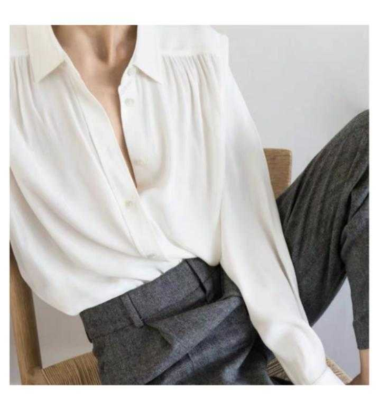 brand fashion women high-end luxury spring autumn vintage simple elegant loose long-sleeved shirt top, White
brand fashion women high-end luxury spring autumn vintage simple elegant loose long-sleeved shirt top, White