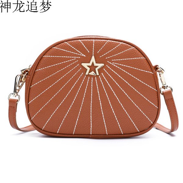 famous star design genuine leather small new bag messenger bag female fashion wild leather simple shoulder camera
famous star design genuine leather small new bag messenger bag female fashion wild leather simple shoulder camera