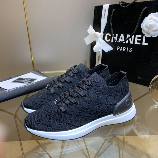 2020 new r luxury women's shoes, fashionable mixed fiber socks and boots casual sports shoes, size 35-41 with original box
2020 new r luxury women's shoes, fashionable mixed fiber socks and boots casual sports shoes, size 35-41 with original box