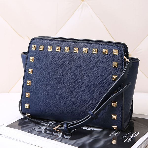 manufacturers wholesale designer women shoulder bag luxury handbags purses rivet cross pattern shoulder bag pu handbags women crossbody7
manufacturers wholesale designer women shoulder bag luxury handbags purses rivet cross pattern shoulder bag pu handbags women crossbody7
