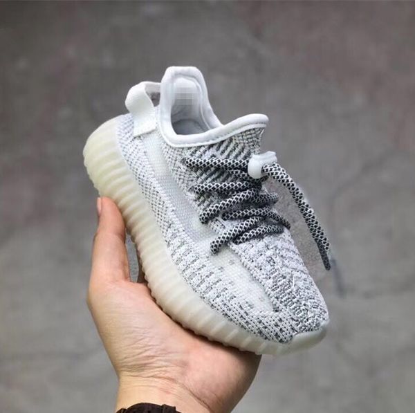 2020 sell children running shoes girls boys black fashionable outdoor sports breathable summer outdoor shoes 28-35
2020 sell children running shoes girls boys black fashionable outdoor sports breathable summer outdoor shoes 28-35
