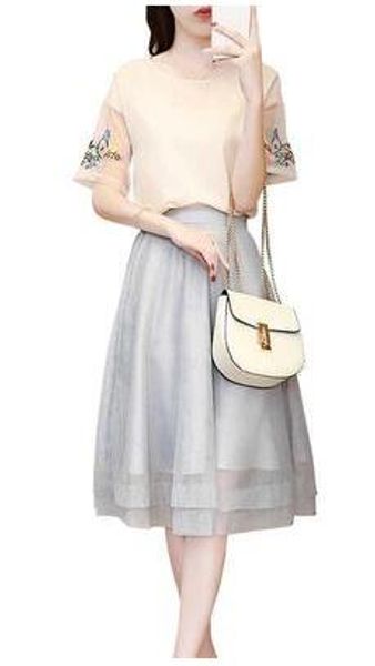 women's summer solid floral embroidery chiffon shirts + mesh tutu skirts 2 piece set 2019 new elegant suits s - 2xl dv674, White
women's summer solid floral embroidery chiffon shirts + mesh tutu skirts 2 piece set 2019 new elegant suits s - 2xl dv674, White