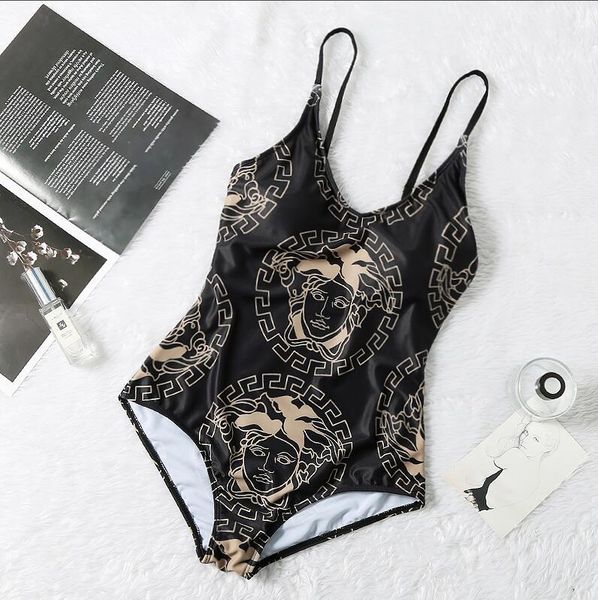 8848# designerluxury swimwear women brandbikini swimsuit summer bikini swimwsuit one-piece swimwear bikini suit, White;black
8848# designerluxury swimwear women brandbikini swimsuit summer bikini swimwsuit one-piece swimwear bikini suit, White;black