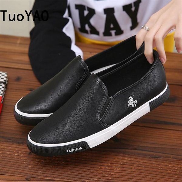 new 2020 classic spring shoes men sneakers casual soft leather men shoes fashion male white big size 46, Black
new 2020 classic spring shoes men sneakers casual soft leather men shoes fashion male white big size 46, Black