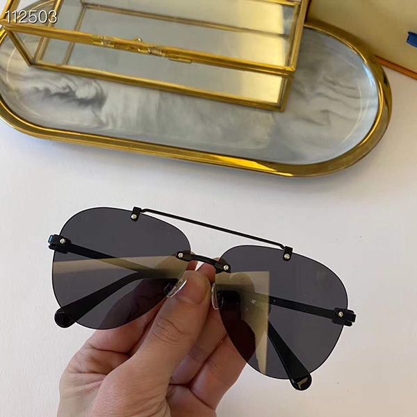 fashion oversized pilot sunglasses women uv400 retro brand designer big frame sun glasses for female ladies eyewear, White;black
fashion oversized pilot sunglasses women uv400 retro brand designer big frame sun glasses for female ladies eyewear, White;black