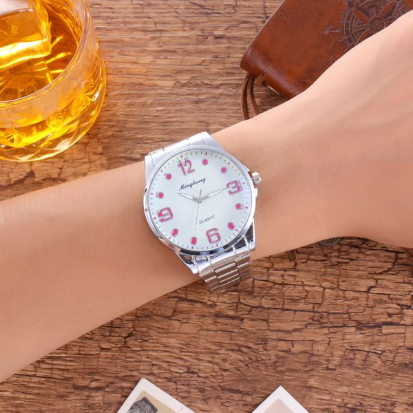 watch simple scale classic digital quartz watch, Slivery;brown 
watch simple scale classic digital quartz watch, Slivery;brown