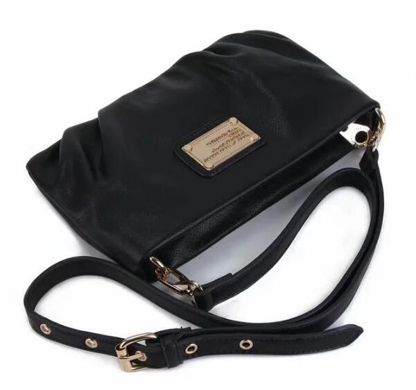2020 women messenger bags leather plaid casual solid handbag female designer bag vintage fashion shoulder bag
2020 women messenger bags leather plaid casual solid handbag female designer bag vintage fashion shoulder bag