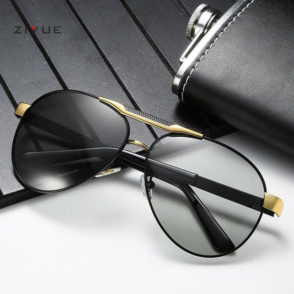 the new fashion polarized sunglasses for men sunglasses frog mirror to change colordr3574, White;black 
the new fashion polarized sunglasses for men sunglasses frog mirror to change colordr3574, White;black