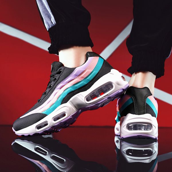 new breathable running shoes men buffering sport shoes sneakers women athletic ladies man kids sports big size 36-46
new breathable running shoes men buffering sport shoes sneakers women athletic ladies man kids sports big size 36-46