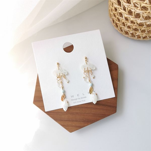 creative clouds rain shape dangle earrings sweet girl women personality beautiful drop earrings female fashion ear accessories, Silver
creative clouds rain shape dangle earrings sweet girl women personality beautiful drop earrings female fashion ear accessories, Silver