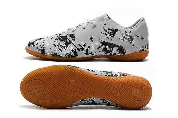 2018 mens nemeziz 19.4 tf ic soccer shoes original football boots outdoor scarpe da calcio high original nemeziz blackout
2018 mens nemeziz 19.4 tf ic soccer shoes original football boots outdoor scarpe da calcio high original nemeziz blackout
