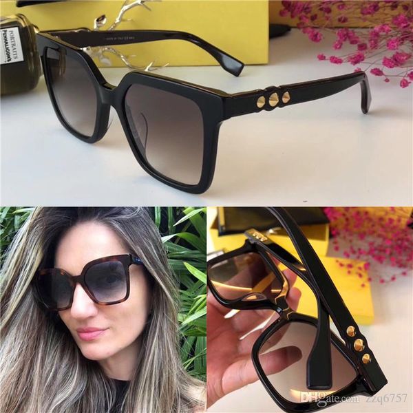 new fashion designer women sunglasses 0269 square plate frame popular simple style legs with rivets uv 400 protection eyewear, White;black
new fashion designer women sunglasses 0269 square plate frame popular simple style legs with rivets uv 400 protection eyewear, White;black