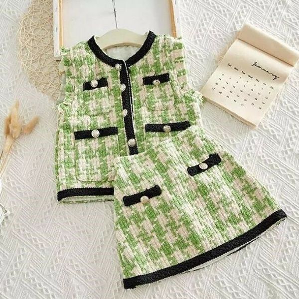 uk 2pcs toddler kids baby girl clothes waistcoat & mini skirt party outfits set, White
uk 2pcs toddler kids baby girl clothes waistcoat & mini skirt party outfits set, White
