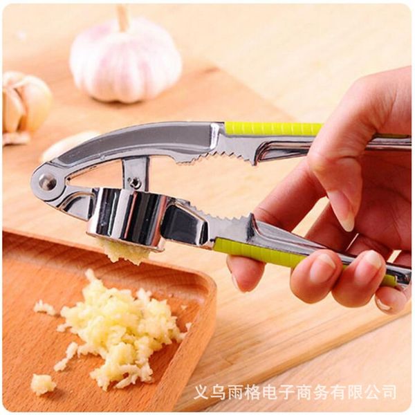 multi-functional 304 stainless steel garlic press kitchen tools manual cut ramming squeeze meshed dev water filter cleaners
multi-functional 304 stainless steel garlic press kitchen tools manual cut ramming squeeze meshed dev water filter cleaners