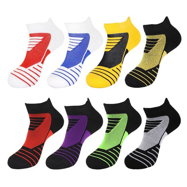 1pc men outdoor sports basketball socks compression breathable football cycling socks towel bottom non-slip men's, Black
1pc men outdoor sports basketball socks compression breathable football cycling socks towel bottom non-slip men's, Black