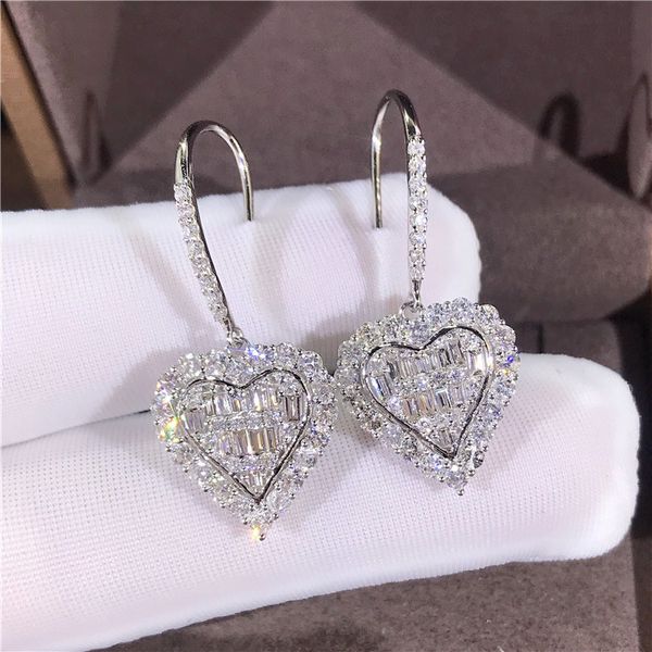 new arrival cute heart shape stud earrings with bling zircon stone 925 sterling silver color fashion jewelry korean earrings
new arrival cute heart shape stud earrings with bling zircon stone 925 sterling silver color fashion jewelry korean earrings