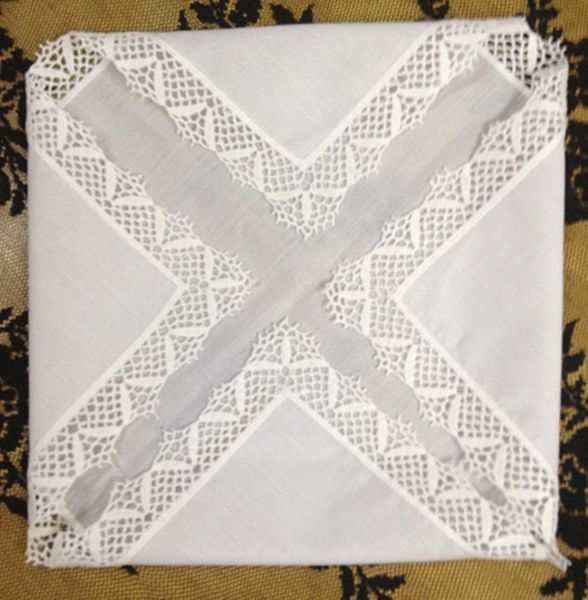 set of 12 fashion ladies handkerchiefs white cotton wedding hankies embroidered lace edges hanky for bridal gifts 12"x12"-inch, Blue;purple
set of 12 fashion ladies handkerchiefs white cotton wedding hankies embroidered lace edges hanky for bridal gifts 12"x12"-inch, Blue;purple
