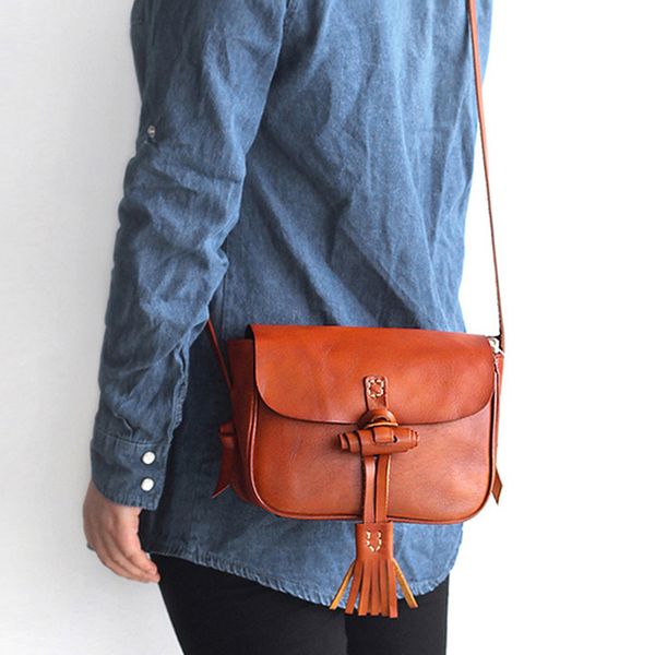 ellacey 2020 new women's tassel flap bag vintage genuine leather bag retro hand-washed tanned leather crossbody shoulder
ellacey 2020 new women's tassel flap bag vintage genuine leather bag retro hand-washed tanned leather crossbody shoulder