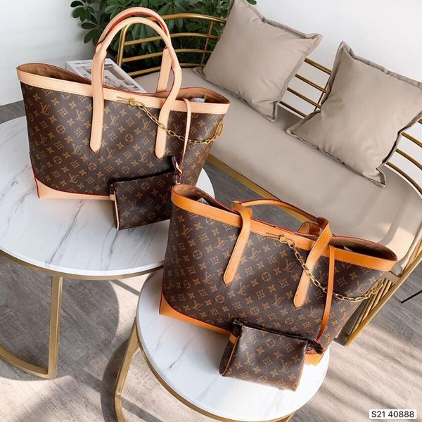 ladies' fashion shopping bag horizontal bag classic style handbag with silk scarf hardware accessories simple casual size :40*32 cm
ladies' fashion shopping bag horizontal bag classic style handbag with silk scarf hardware accessories simple casual size :40*32 cm